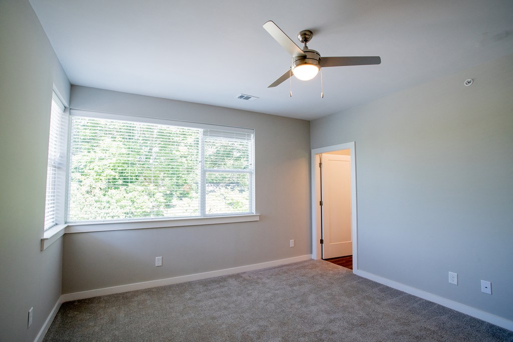 One Hundred Prince  Bedroom