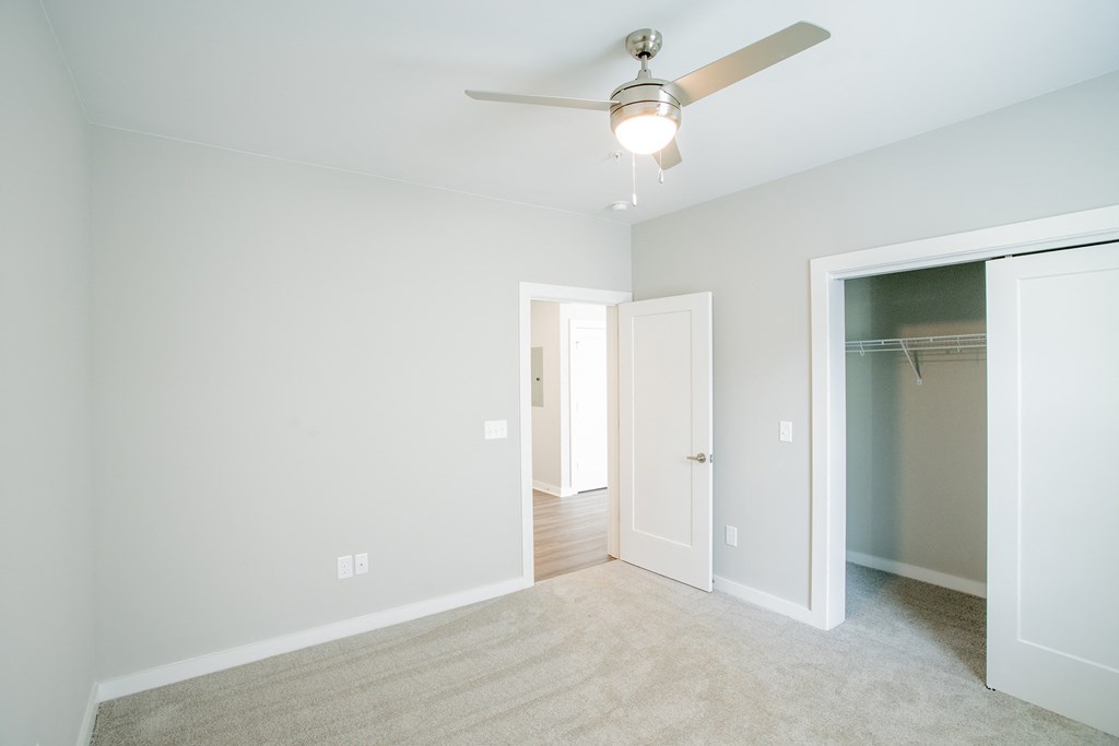 One Hundred Prince  Bedroom