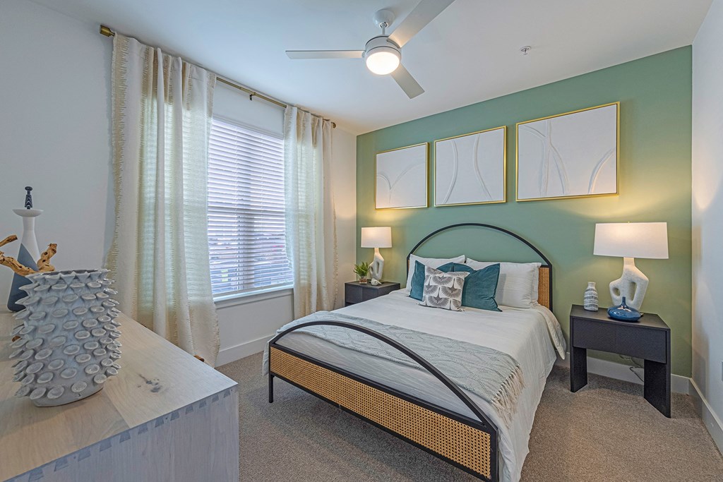 Elevate Navarre Bedroom