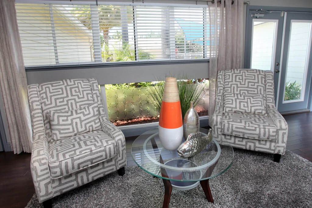 Living rooms perfect for relaxing at Coral Club, Bradenton, 34210