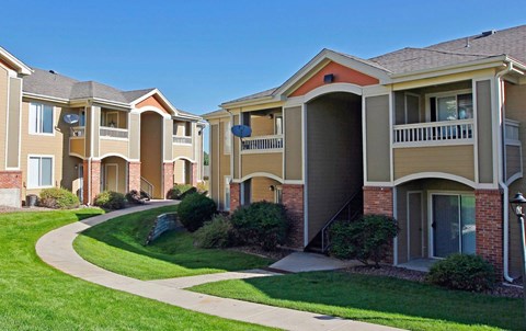 3290 E. County Line Rd 3 Beds Apartment for Rent