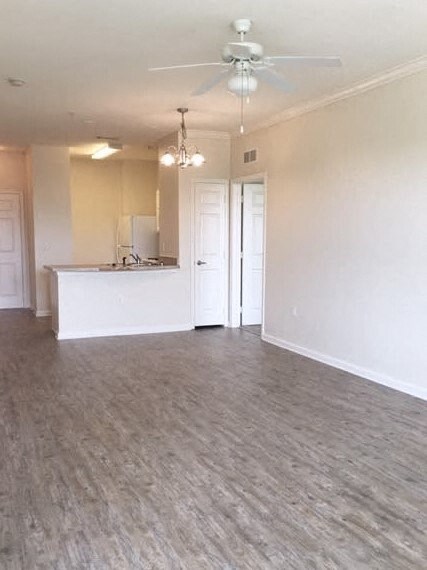 Englewood - Apartment