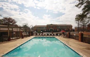 View of Georgia Green's sparkling swimming pool and sun deck. 