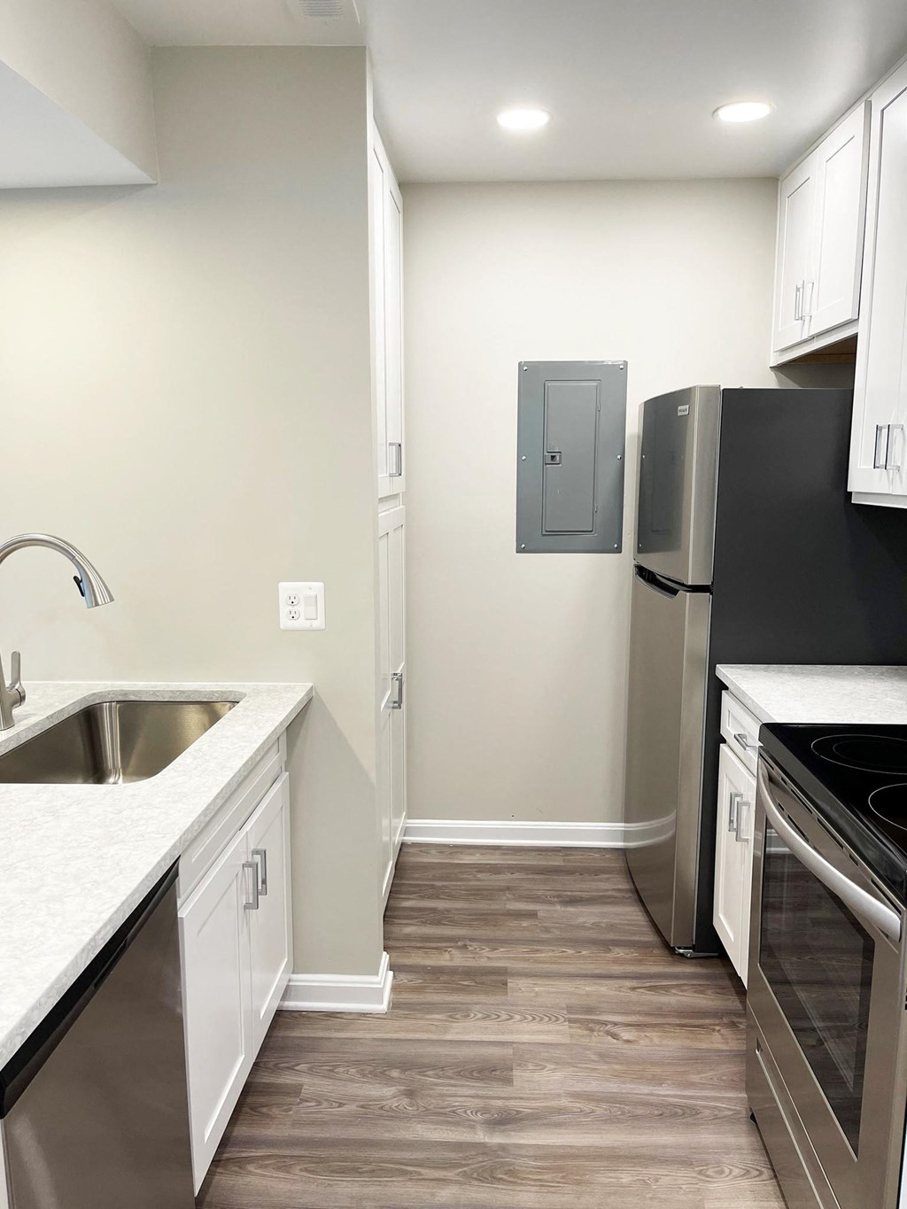 CLARYS CROSSING KITCHEN