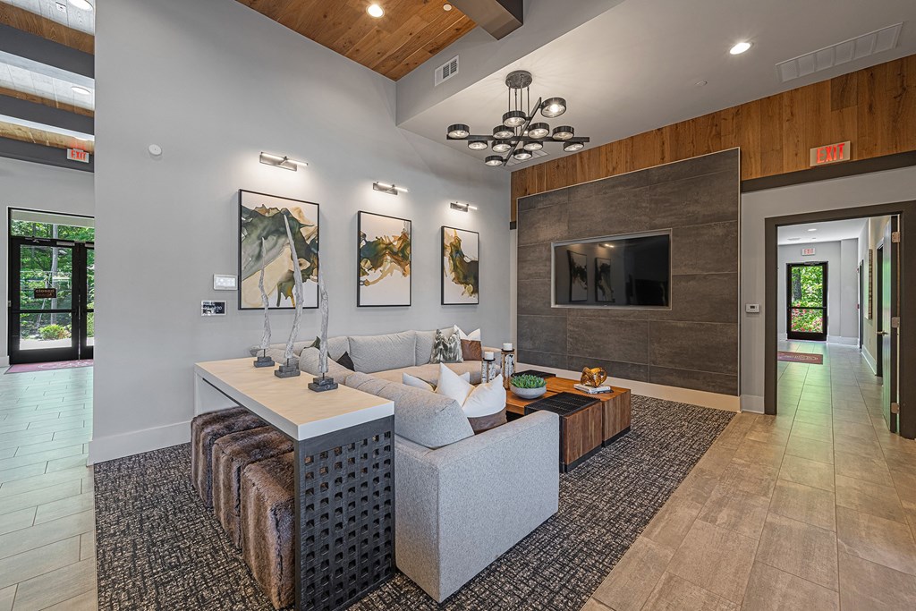 populus westside lobby