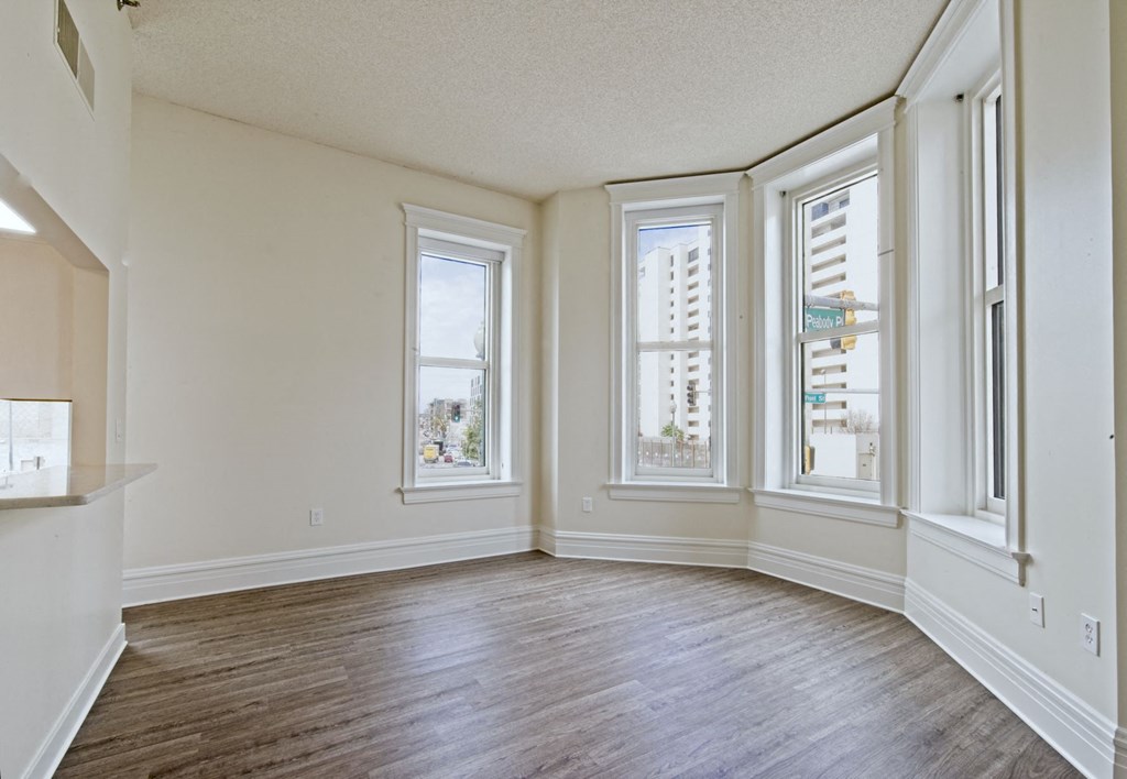 GAYOSO HOUSE LIVING ROOM