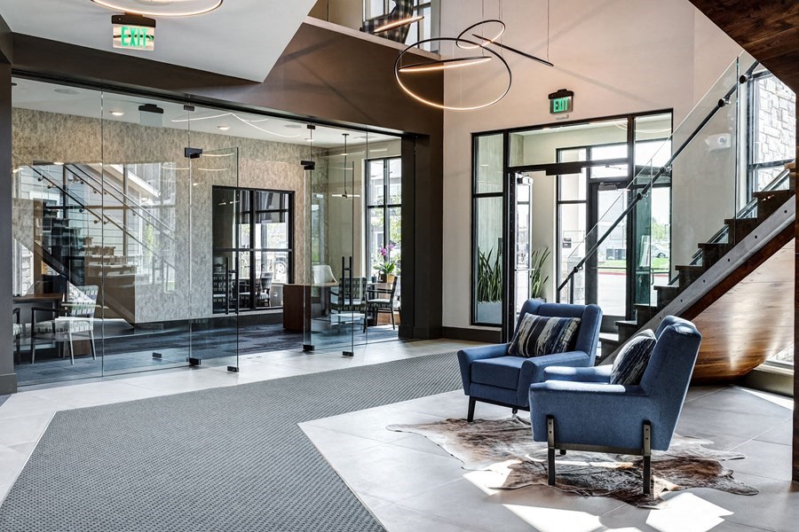 Icon Apartment Homes At Ferguson Farm