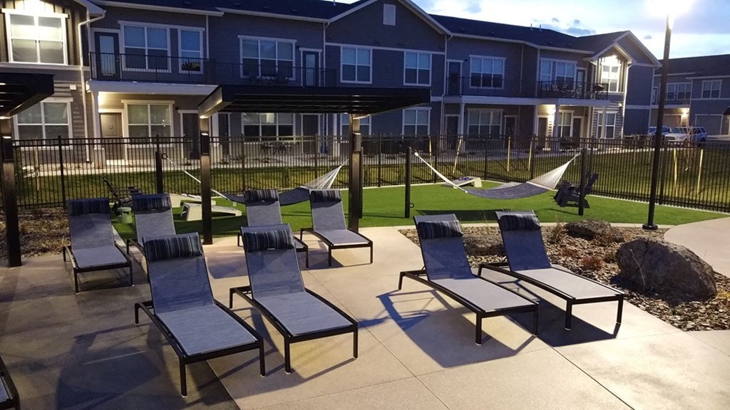 Icon Apartment Homes At Ferguson Farm