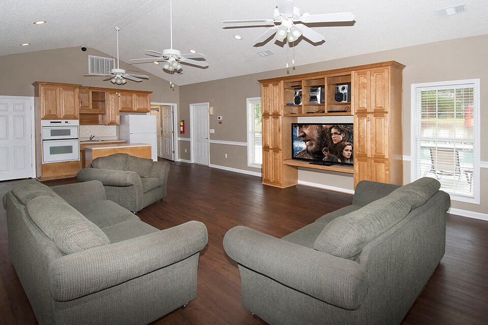 rec center with tv and couch