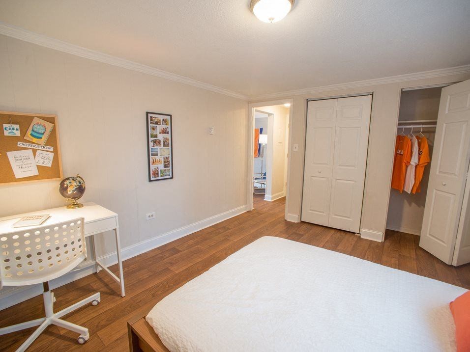 Highland Terrace III Building Bedroom