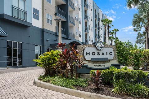 110 South Hoover Blvd. 1-3 Beds Apartment for Rent
