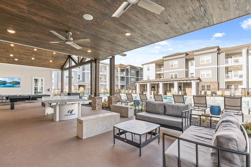 Vintage Hunters Crossing Apartments, 100 Vintage Alcoa Way, Alcoa, TN