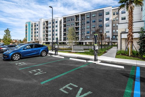 Vintage Lake Mary Apartments