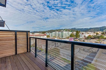 Blake - B6 Floor Plan - One Bedroom - 700sf - Balcony View 01 - Photo Gallery 4