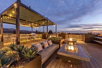 Blake at Berkeley Apartments - Rooftop View 01 - Photo Gallery 14