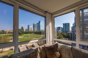 Blu Bellevue Apartment Views - Photo Gallery 2