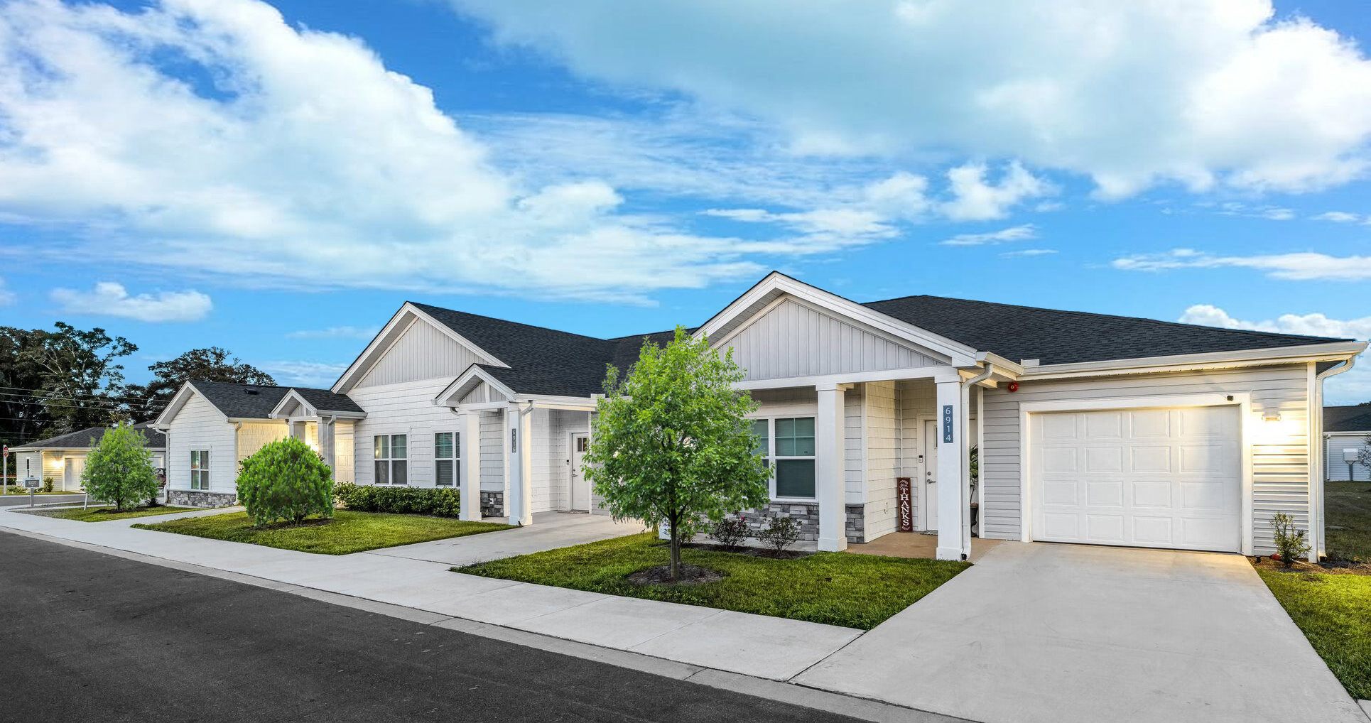 Garages Available at Whisper Creek Village, Milton, 32570