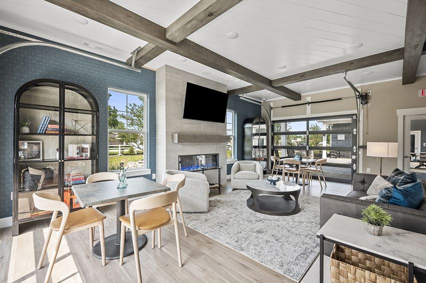 The Village At Hinckley Oaks