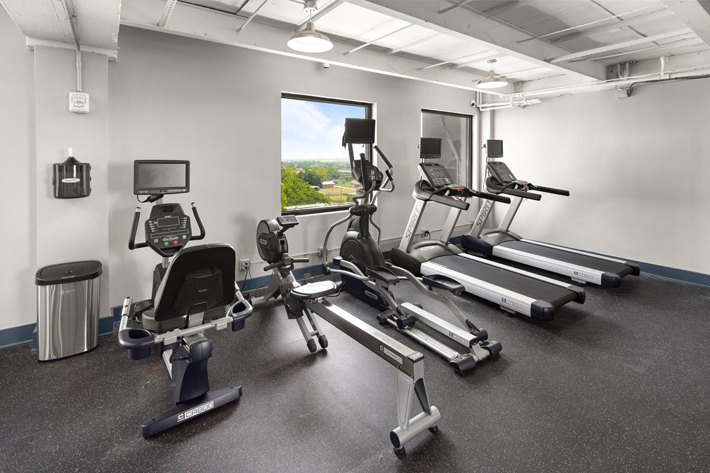 Cardio Equipment's at Elevate 758, Mobile