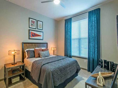 Bedroom with Bed at Parkside Apartments, Birmingham, 35233