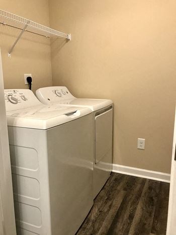 Full Size Washer and Dryer in Renovated Homes