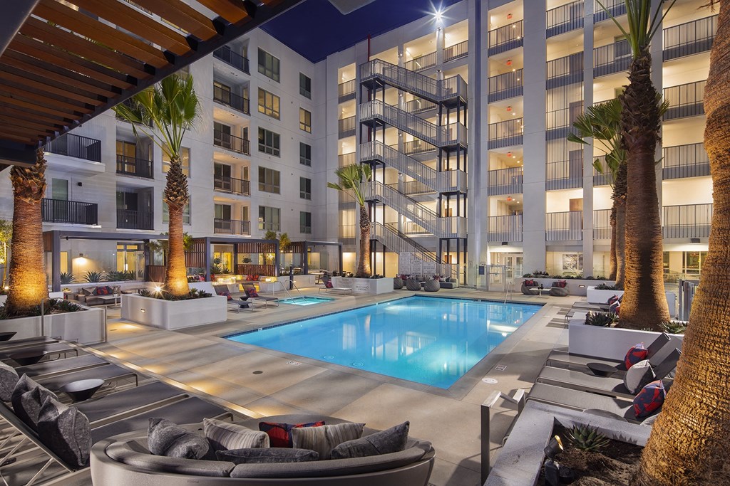 Cobalt Pool and Courtyard