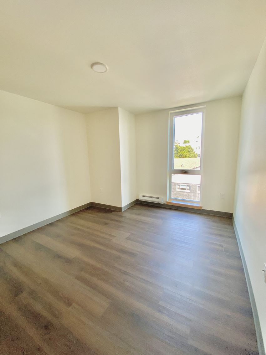 Mt Baker The Maddux Apartments, 2810 S McClellan Street, Seattle, WA