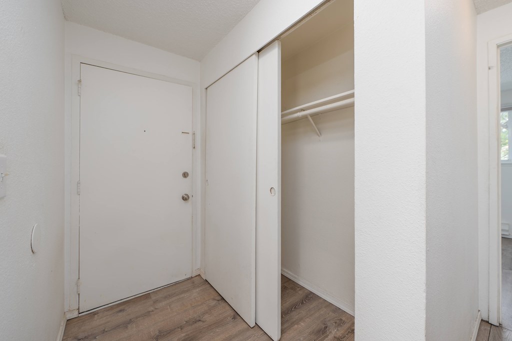 Entryway at McKinley Crossing, 7406 E McKinley Ave, Tacoma, WA 98404.