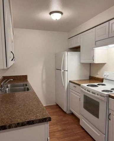 Parkside Apartments