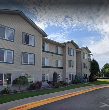 2420 BURLINGTON AVE 1-2 Beds Apartment for Rent