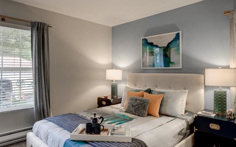 CARVEL HARBOUR POINTE Apartments, 4500 HARBOUR POINTE BLVD, MUKILTEO