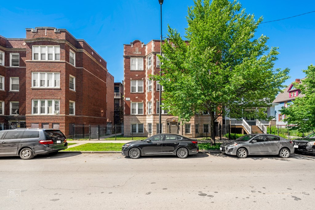 5314 W Washington Blvd Apartments Chicago Exterior