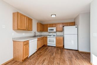 1701 Dainesway Drive in Valparaiso Kitchen of 1701 Dainesway Drive in Valparaiso - Photo Gallery