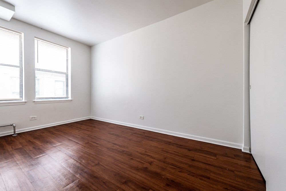 Bedroom of 1734 E 72nd St Apartments in Chicago
