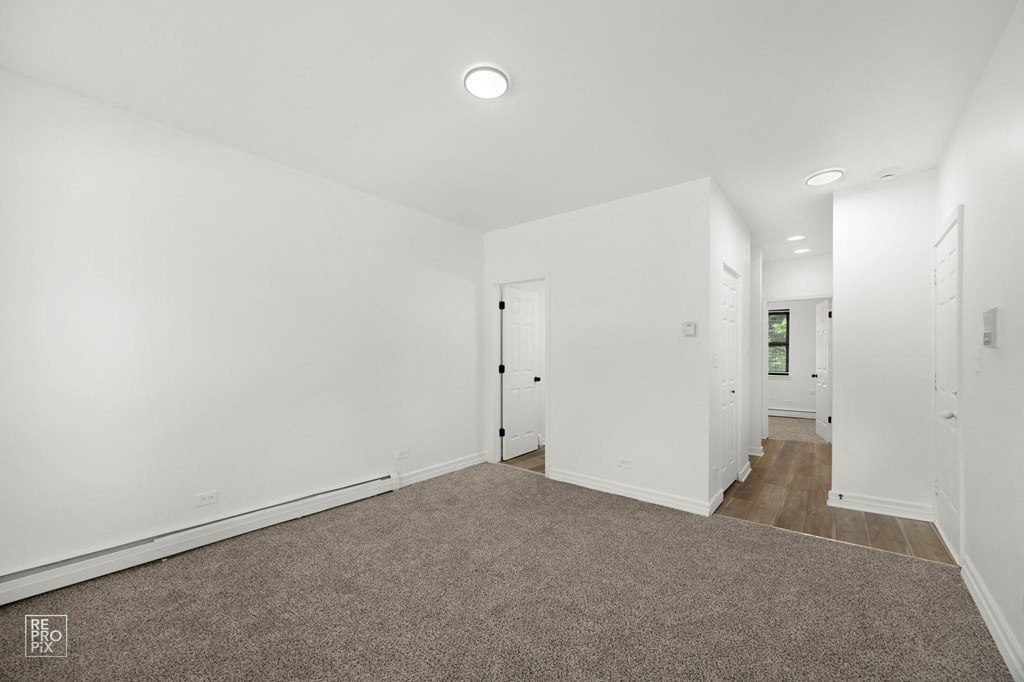 543-49 W 74th St
