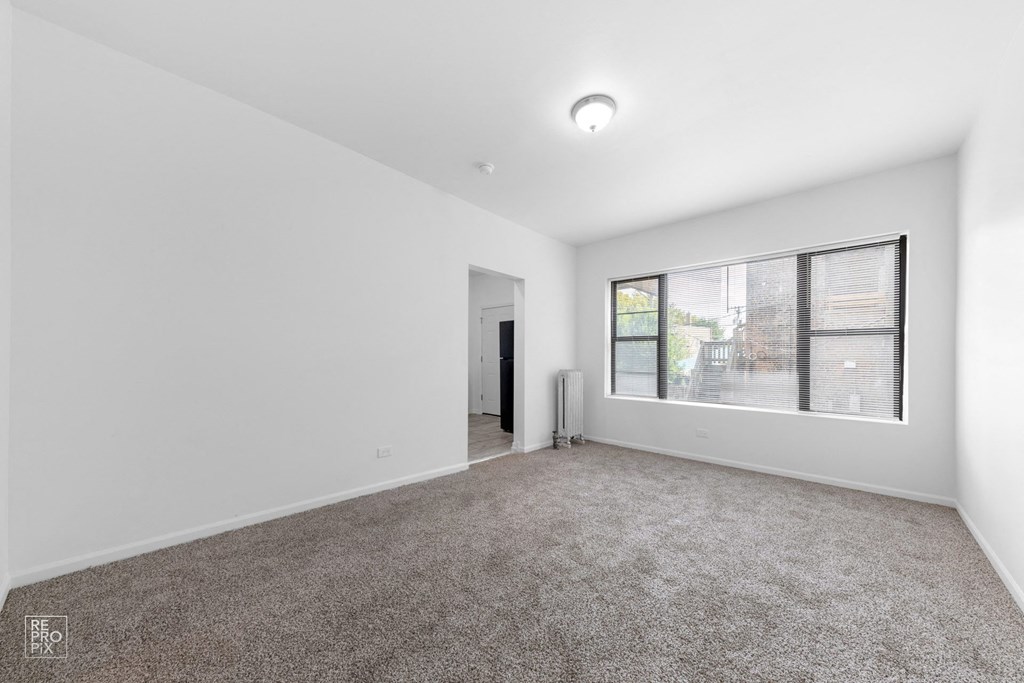 7451 South Eberhart Avenue Living Room