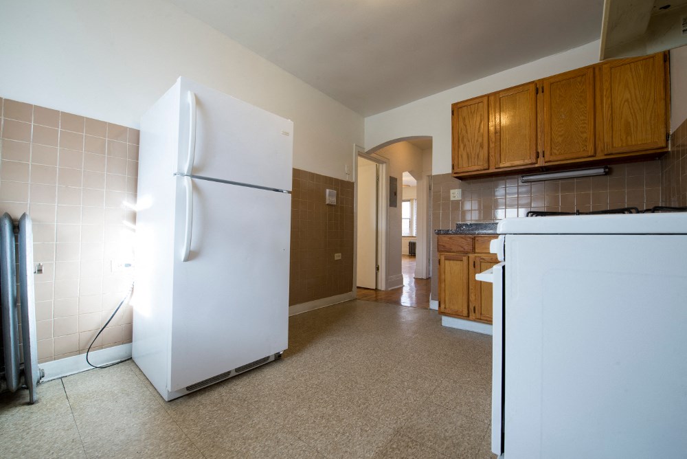 Kitchen of 7801 S Kingston Ave Apartments in Chicago