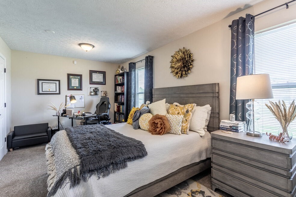 Living room at Bayberry Cove, Bellbrook, OH, 45305