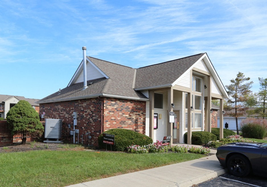 Entrance at Bayside Apartment Homes, Ohio, 43026