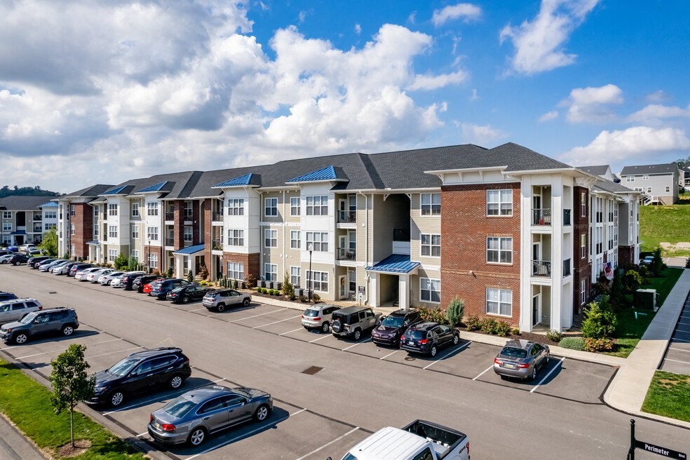 Viewat The Flats at Summit Station, South Park, Pennsylvania