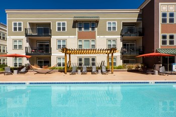 745 E. South Boulder Rd Studio-3 Beds Apartment for Rent - Photo Gallery 4