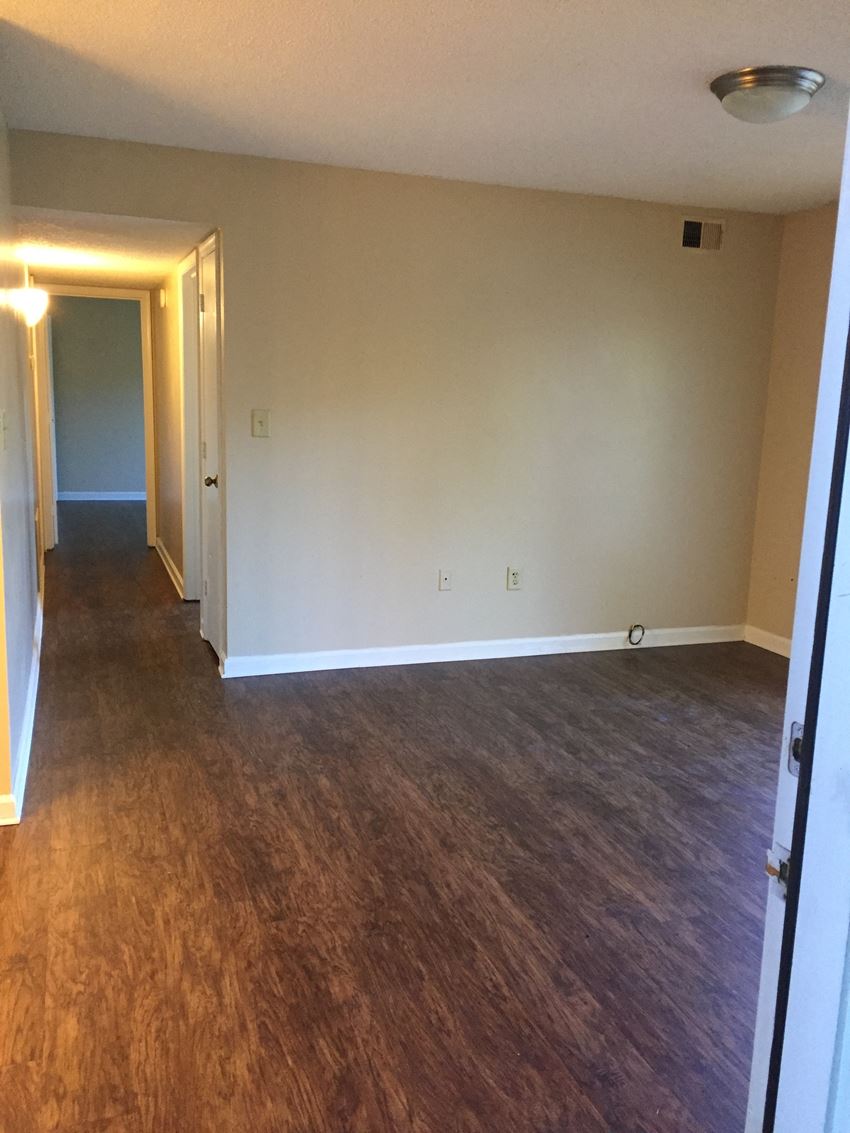 Woodcreek Apartments, 1216 East Road, Simpsonville, SC RentCafe