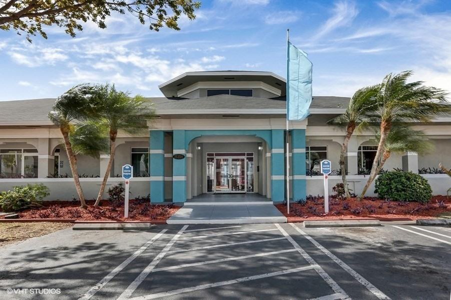 Villa Biscayne Apartments, 15350 SW 284th Street, Homestead, FL RENTCafé