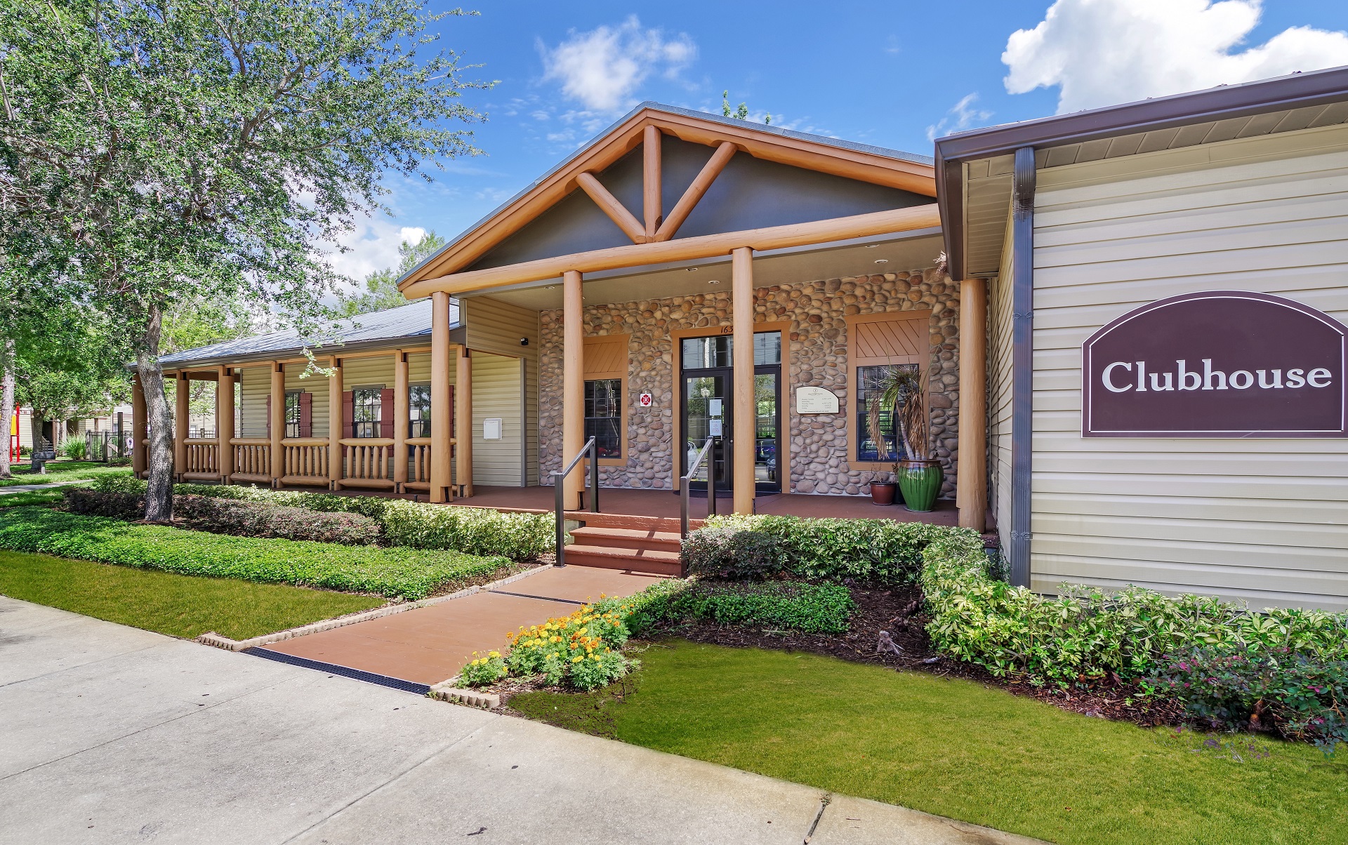 Falcon Trace Apartments In Orlando Fl