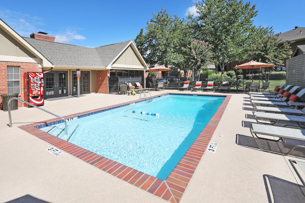 Photos and Video Bradford Chase Apartments in Jackson, TN