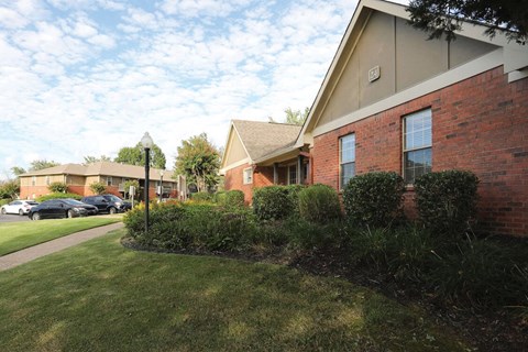 Leasing office of Bradford Chase apartments in Jackson TN