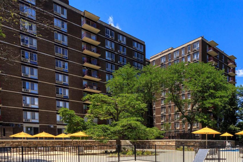 4660 Martin Luther King Jr Avenue, SW 1-2 Beds Apartment for Rent - Photo Gallery