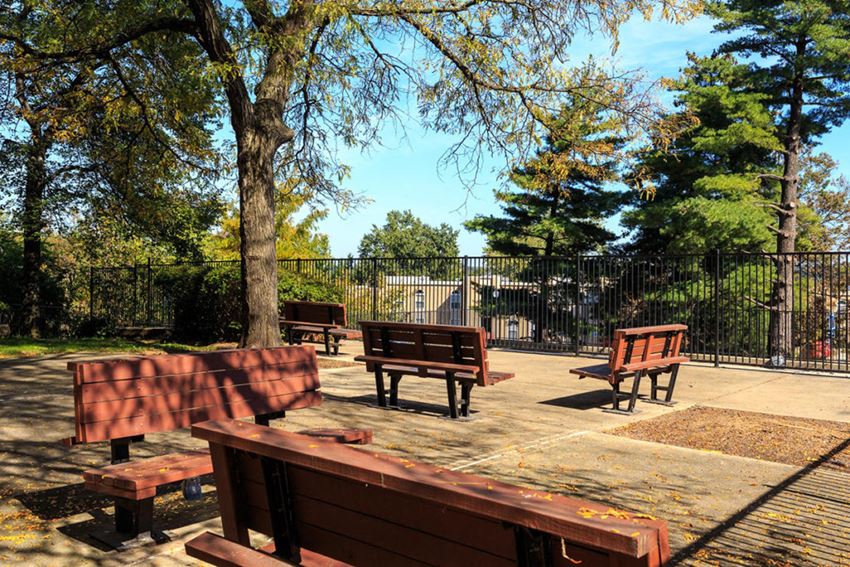 4660 Martin Luther King Jr Avenue, SW 1-2 Beds Apartment for Rent - Photo Gallery