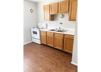 860 Beecher Street Studio-2 Beds Apartment for Rent - Photo Gallery 4