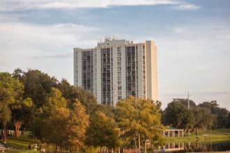 golden hour Episcopal Catholic Apartments in Winter Park, FL golden hour photo